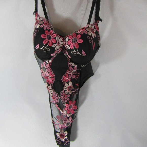 Victoria secret thong body suit 34D - Picture 1 of 3